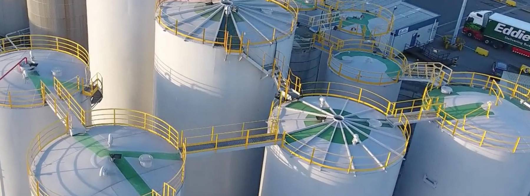 Team: contact UM Group